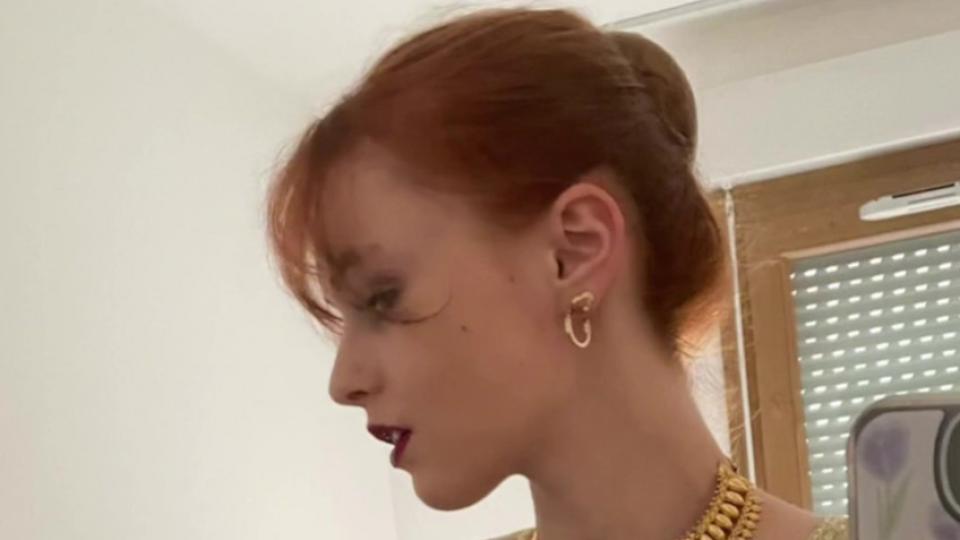 43